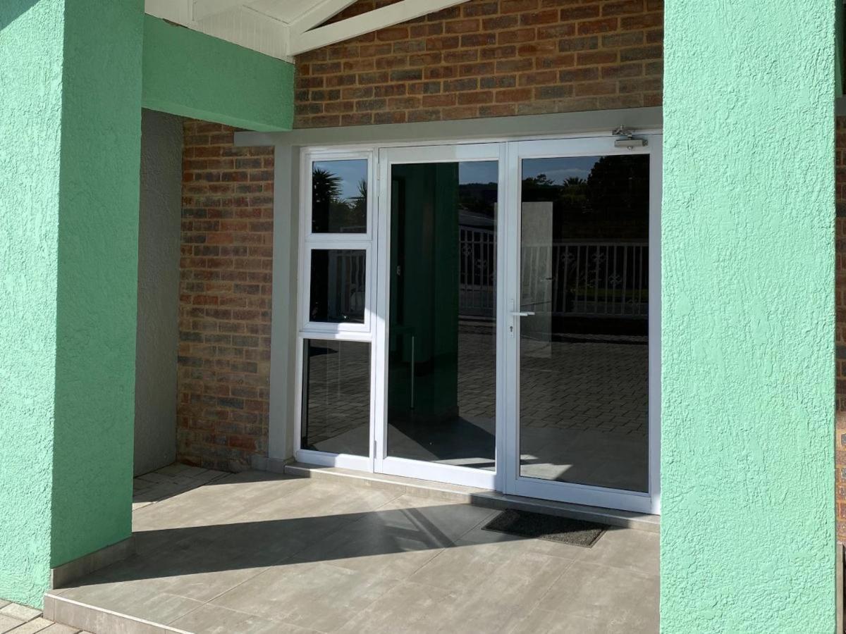Staysure Guesthouse Alberton Exterior photo