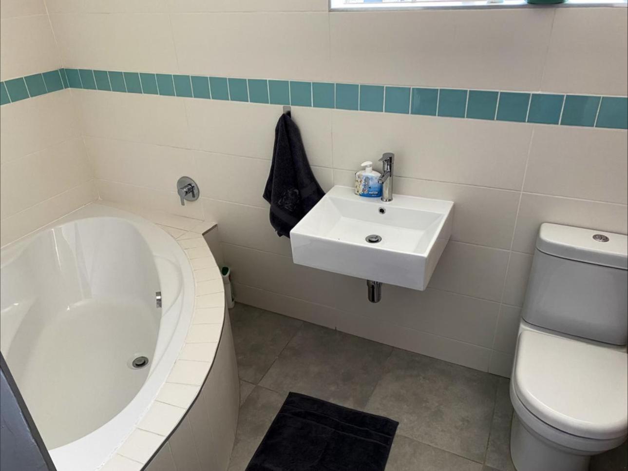 Staysure Guesthouse Alberton Room photo